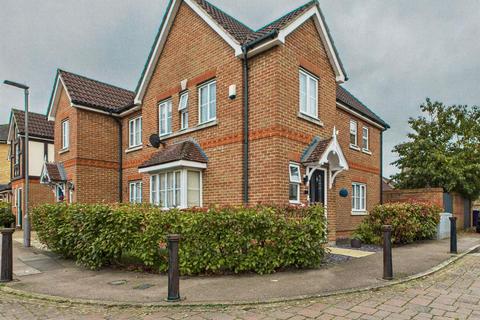 3 bedroom semi-detached house for sale, The Chilterns, Stevenage SG1