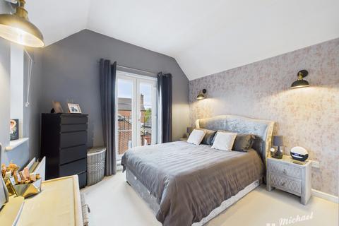 4 bedroom detached house for sale, Wren Path, Aylesbury, Buckinghamshire