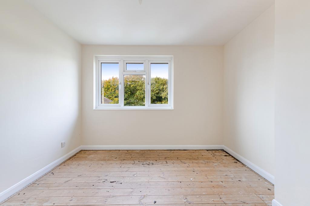 A19 - 3 Orchard View, Frogmore - 251014