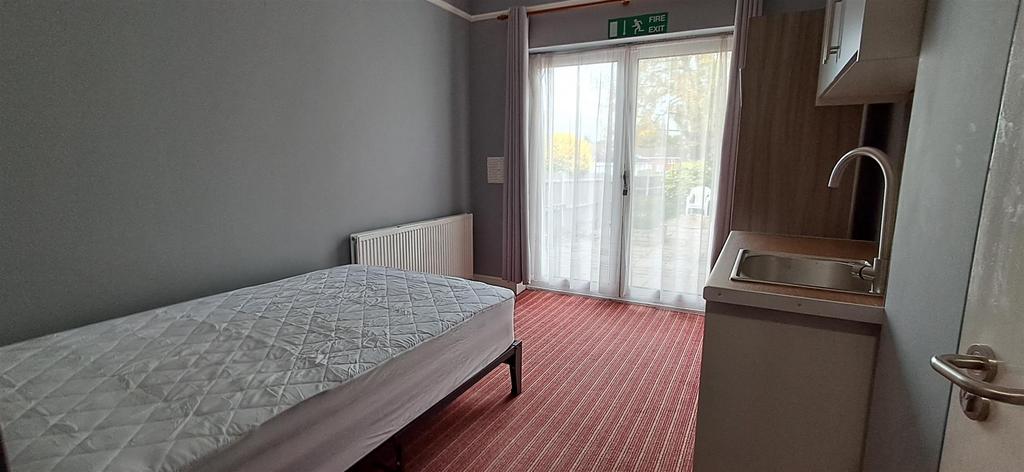 Room 5