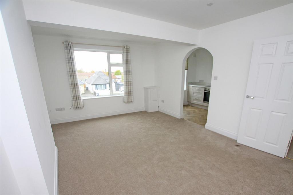 Living room a.jpg