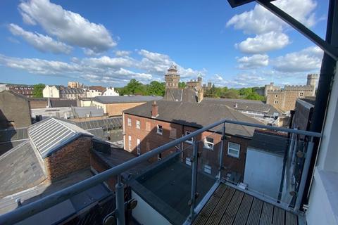 High Street, Cardiff, CF10