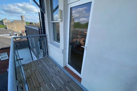 1 bedroom flat to rent, High Street, Cardiff, CF10