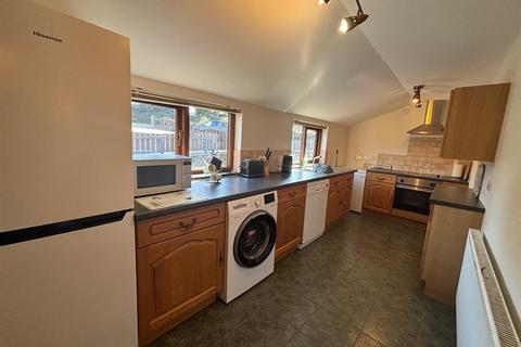 3 bedroom detached house to rent, Fentrigan Manor Farm, Warbstow, Launceston