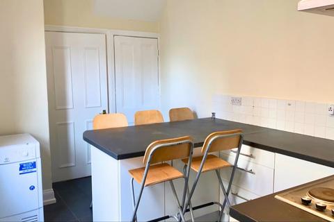 6 bedroom house to rent, Heaton Hall Road, Tyne and Wear NE6