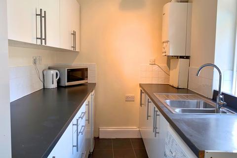 6 bedroom house to rent, Heaton Hall Road, Tyne and Wear NE6