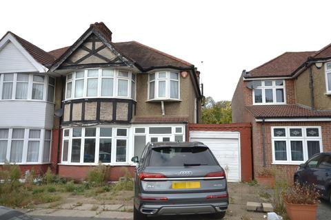 3 bedroom semi-detached house for sale, Valley Drive, London