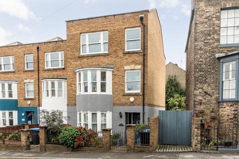 5 bedroom end of terrace house for sale, West Cliff Road, Ramsgate CT11