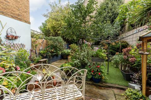 5 bedroom end of terrace house for sale, West Cliff Road, Ramsgate CT11