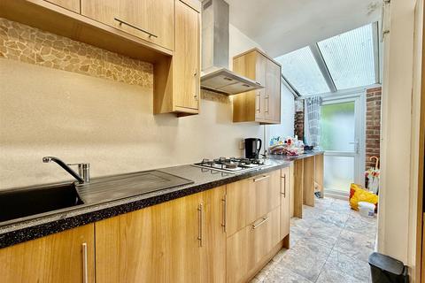3 bedroom terraced house for sale, Maxwell Street, Swindon