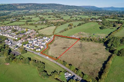 undefined, Little Mill, Pontypool, Monmouthshire, NP4 0HX