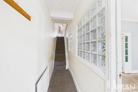 3 bedroom house for sale, Lee Street, Hull