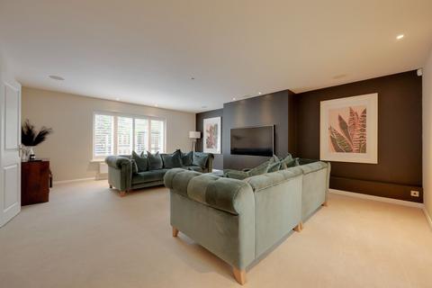5 bedroom detached house for sale, Folders Lane, Burgess Hill, RH15