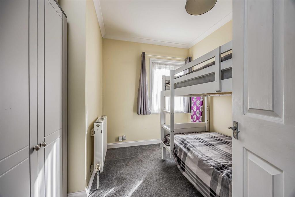 6 Stanford Close, Paulsgrove-Small-Portico Marketin