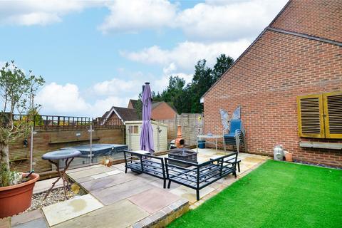 undefined, East Grinstead, West Sussex, RH19