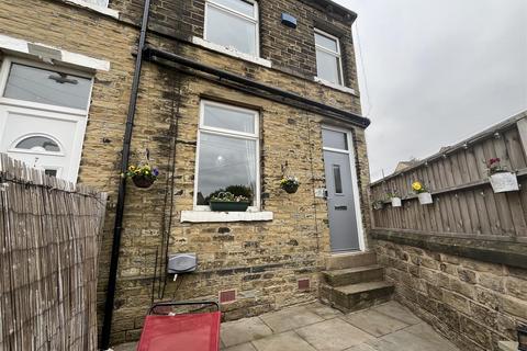 Asquith Buildings, Bradford BD12