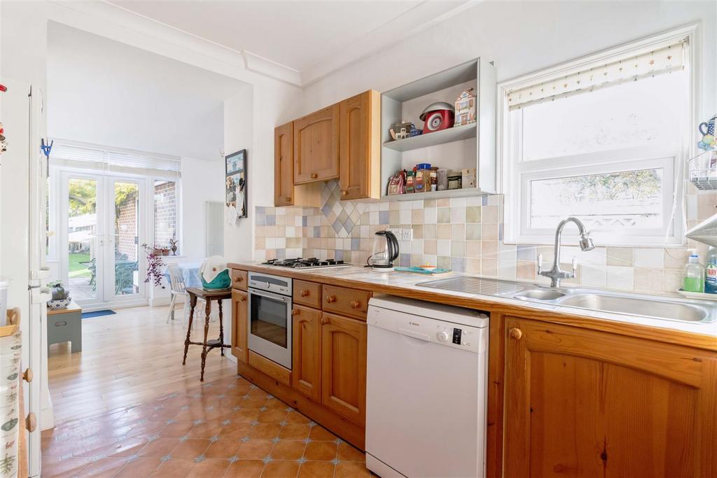 For Sale by Aspire Residential, on Rugby Road