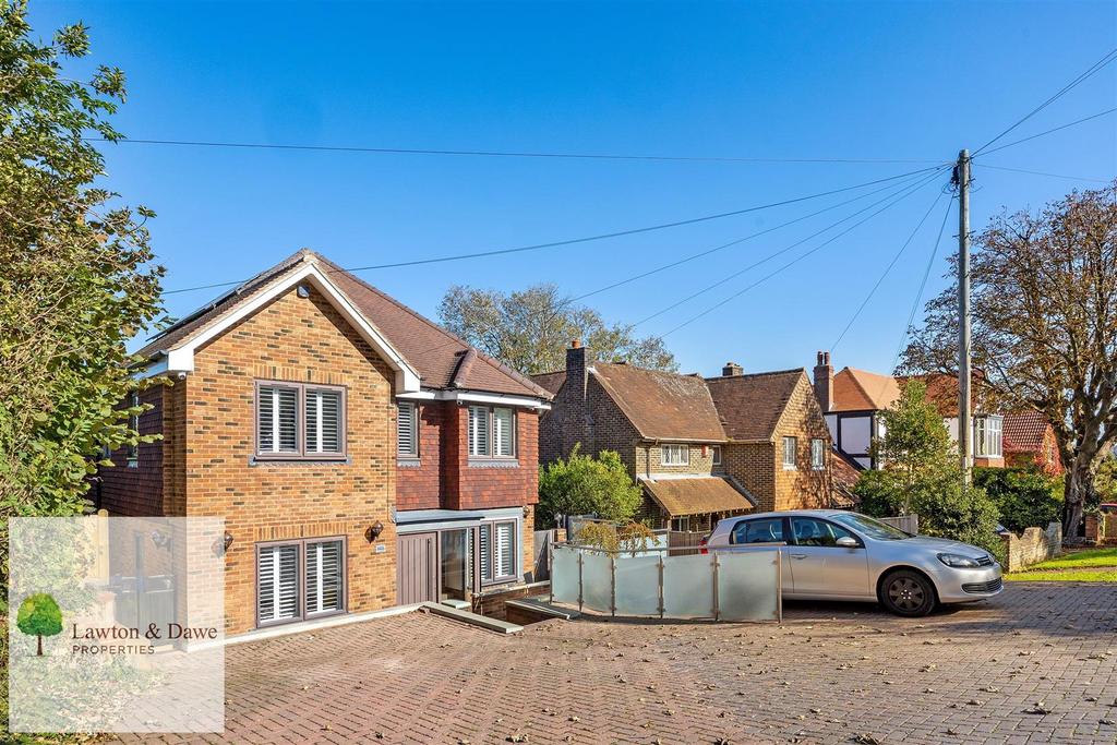 Tongdean Lane, 84 A-004.jpg