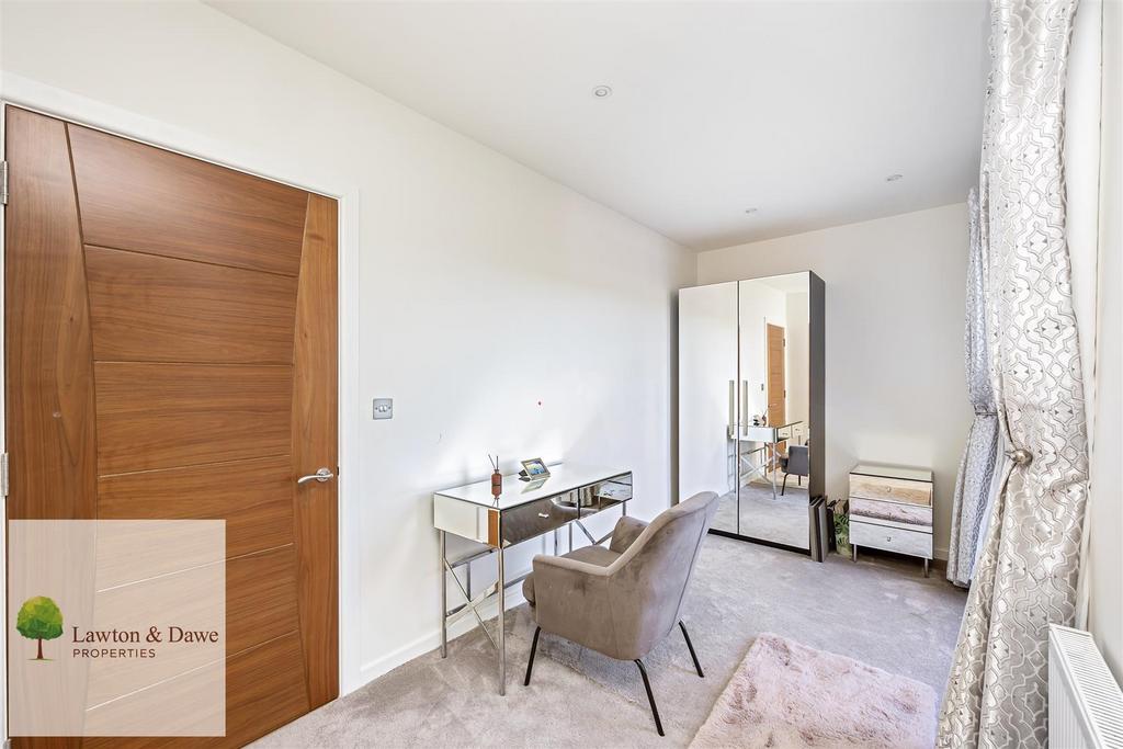 Tongdean Lane, 84 A-017.jpg