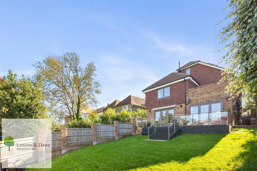 Tongdean Lane, 84 A-027 (1).jpg