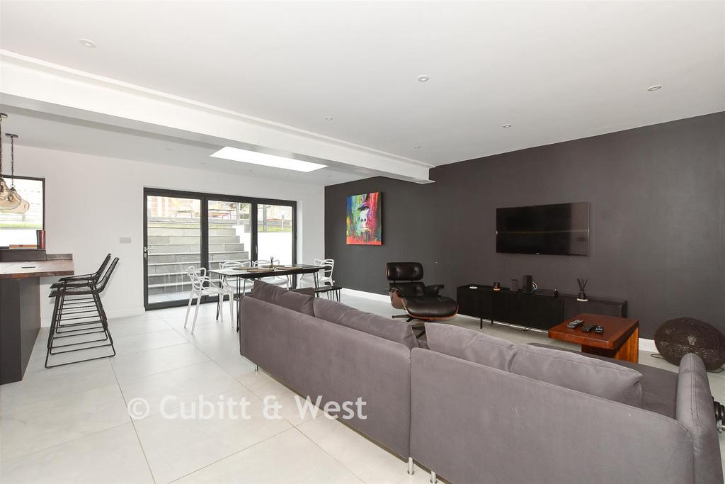 Kitchen/Lounge/ Diner