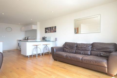 2 bedroom flat to rent, Queens Wharf, 47 Queens Road, Reading, RG1