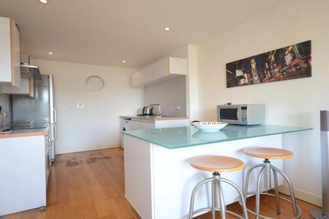 2 bedroom flat to rent, Queens Wharf, 47 Queens Road, Reading, RG1