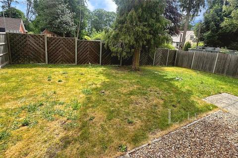 undefined, Wardown Crescent, Luton, Bedfordshire, LU2