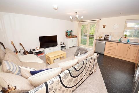 undefined, Wesleyan Court, Lincoln