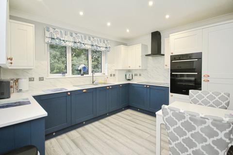 2 bedroom apartment for sale, Chine Crescent Road, DURLEY CHINE, BH2