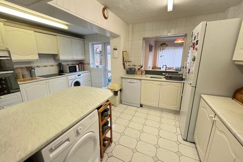undefined, St Margarets Avenue, Ashford TW15