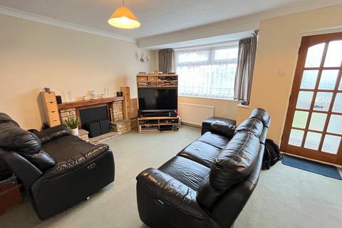 undefined, St Margarets Avenue, Ashford TW15