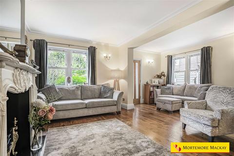 4 bedroom semi-detached house for sale, East Crescent, Enfield