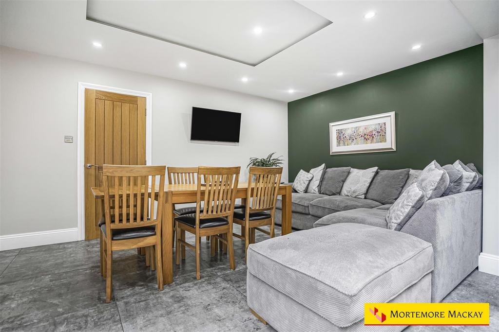 29 65353 watermarked.jpg