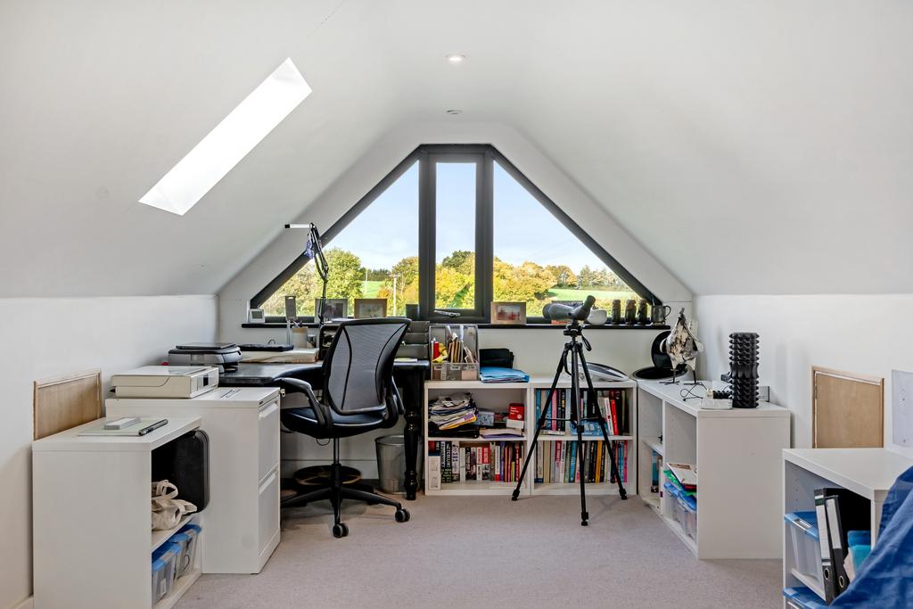 Office / Loft Room
