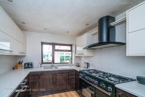 4 bedroom semi-detached house for sale, Green Lane, Walsall WS4