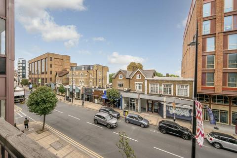 2 bedroom flat for sale, The Broadway, Wimbledon, London, SW19