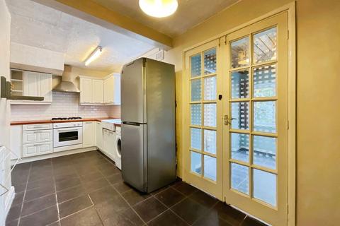 3 Astley Close, Leicester, LE3 1JA