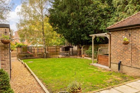undefined, Balcombe Road, Crawley RH10