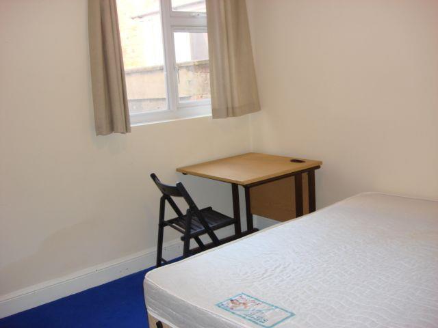 Bedroom 2.jpg