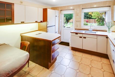 3 bedroom property for sale, The Crescent, Felcourt, East Grinstead, RH19