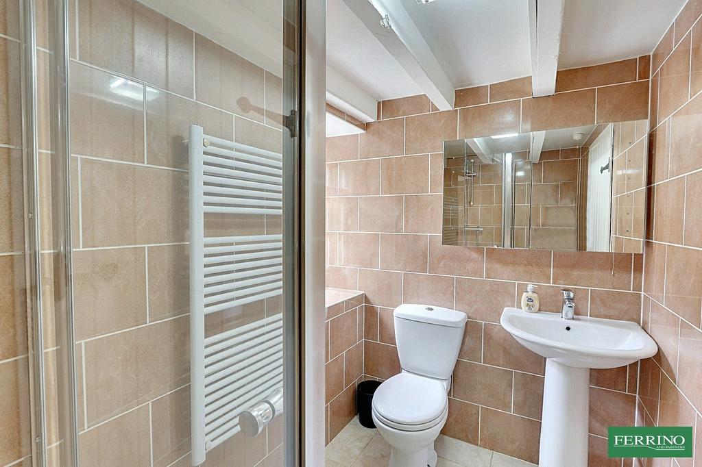 Annex Shower Room