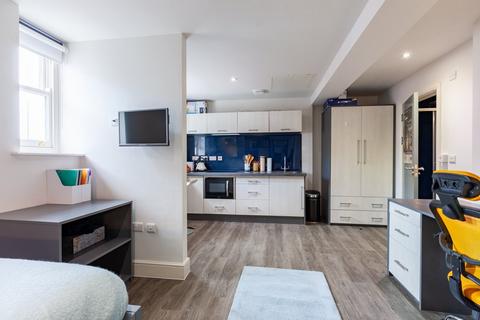 1 bedroom house to rent, Princess Way, St Mary`s Court, City Centre, Swansea