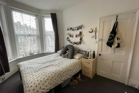 undefined, Glen Park Avenue, Plymouth PL4