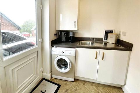3 bedroom detached house to rent, Westminster Way, Telford TF2