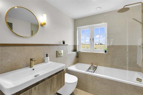 3 bedroom detached house for sale, The Street, Bapchild, Sittingbourne, Kent, ME9