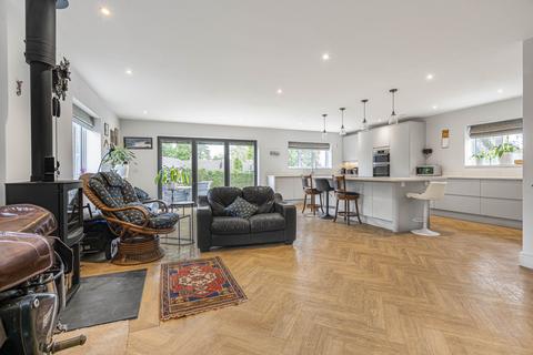 4 bedroom detached house for sale, Ashtead
