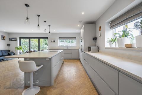 4 bedroom detached house for sale, Ashtead