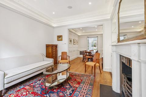 5 bedroom terraced house to rent, South Eaton Place, Belgravia, London
