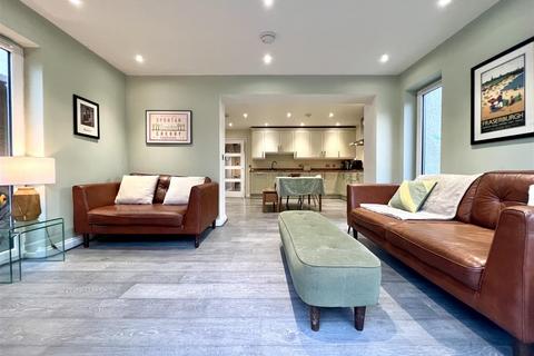 undefined, Kirkton Drive, Burntisland KY3